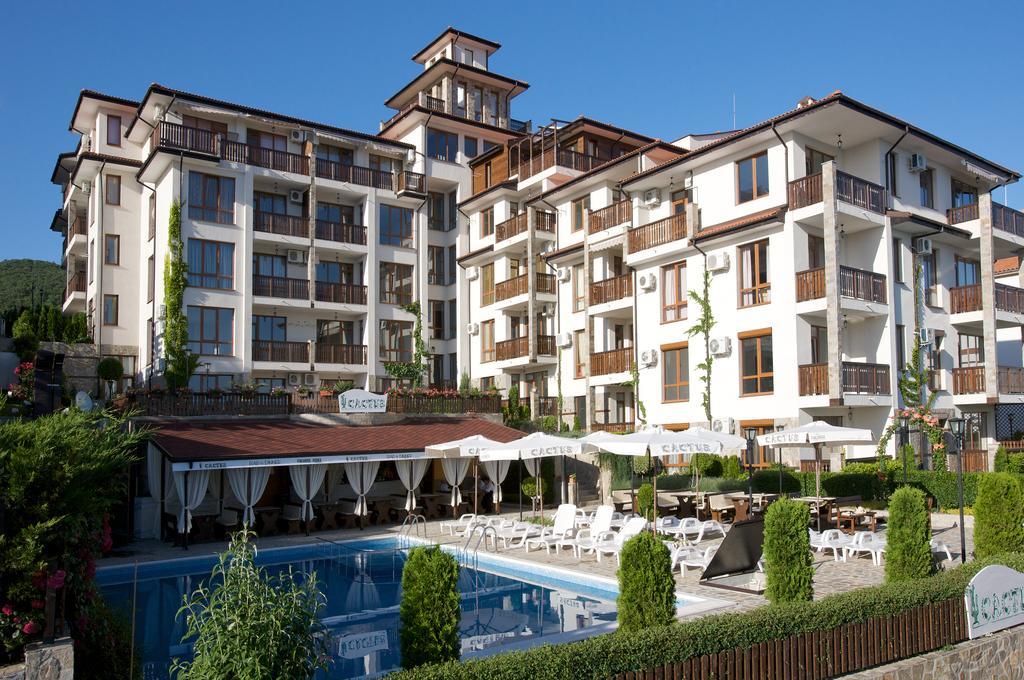 Mars Apartments In Tryavna Beach Complex Sveti Vlas Exteriér fotografie