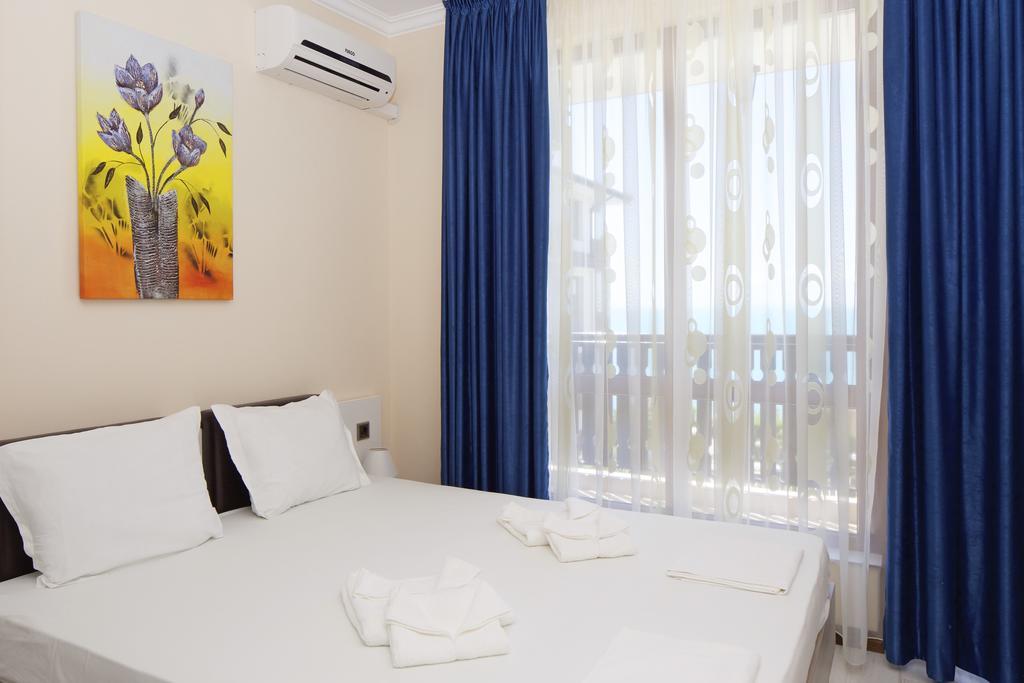 Mars Apartments In Tryavna Beach Complex Sveti Vlas Exteriér fotografie